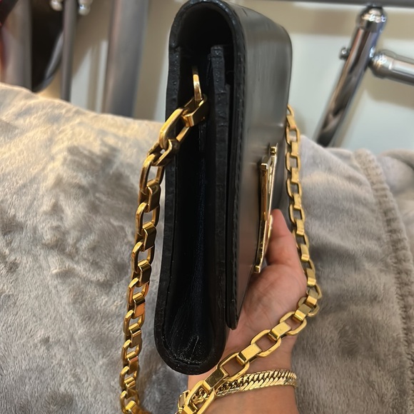 Louis Vuitton WOC Leather - Picture 8 of 13